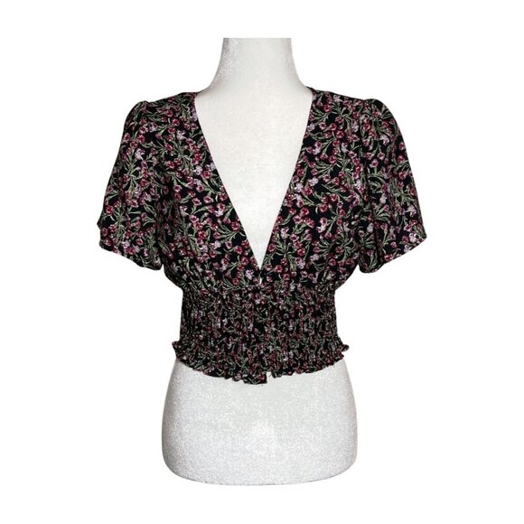 FOREVER 21 Womens Crop Top Plunging V-neckline Floral Smocked Size Medium - Picture 1 of 13